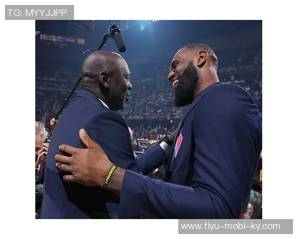 阿里纳斯直言詹姆斯的决定让他成为全民公敌引发热议 阿里纳斯直言詹姆斯的决定让他成为全民公敌引发热议